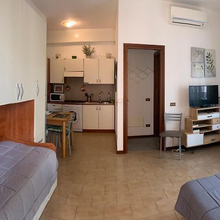 Appartamenti Affitti Brevi Verona / G.B Rossi Friendly ภายนอก รูปภาพ